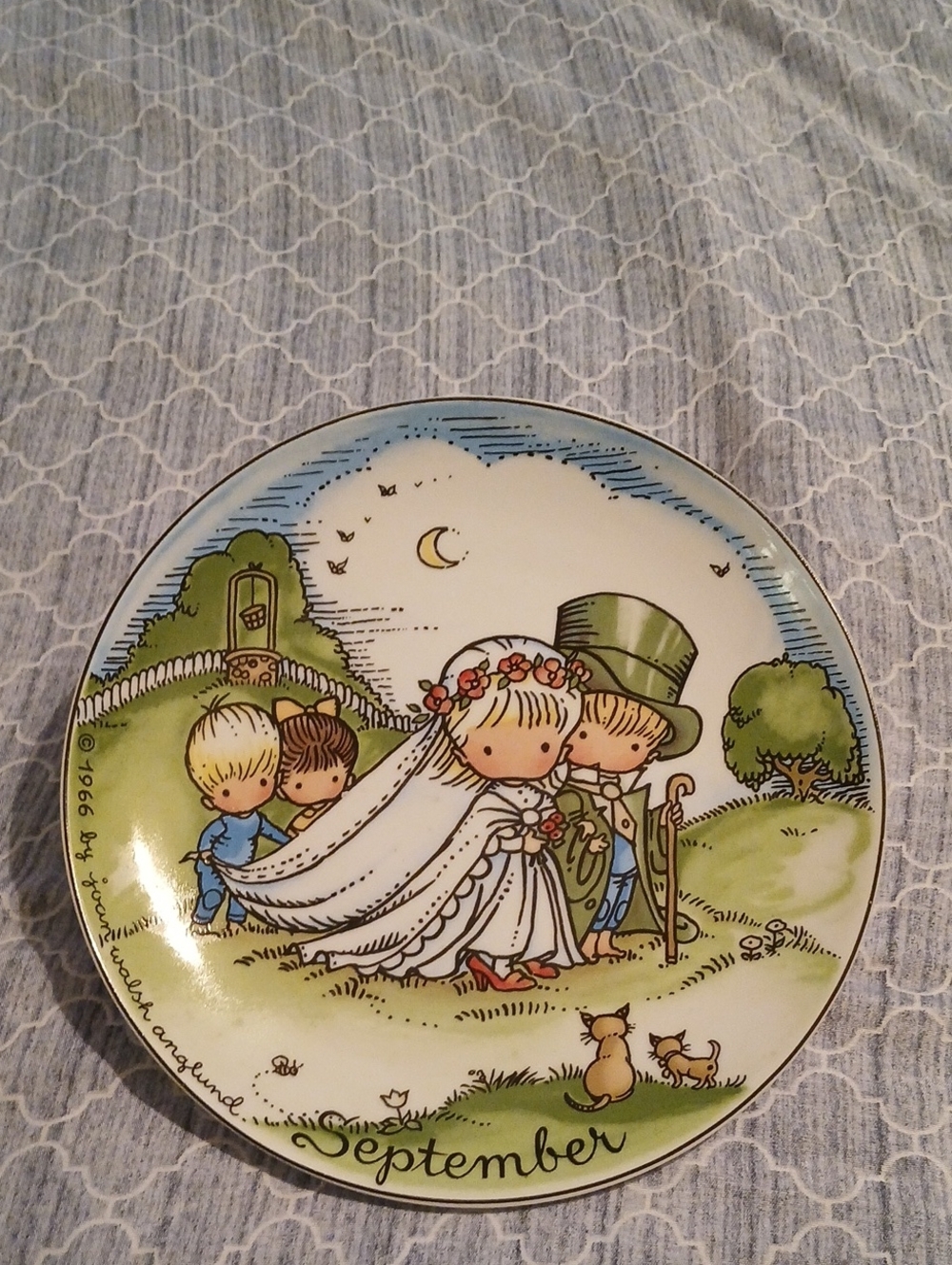 Precious Moments Bride & Groom Plate in Green, Cream, Blue